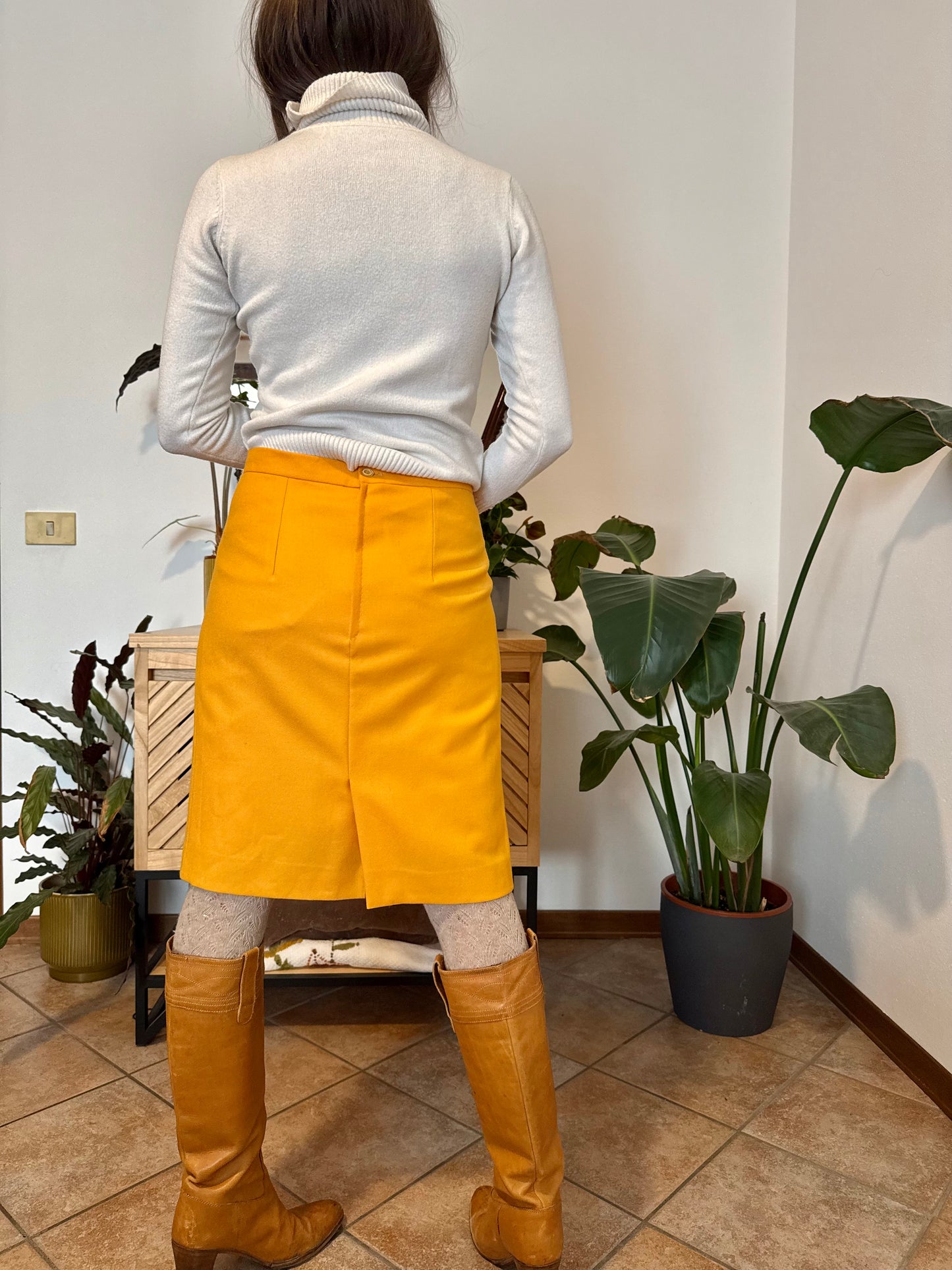 1970's vintage mustard yellow wool midi skirt