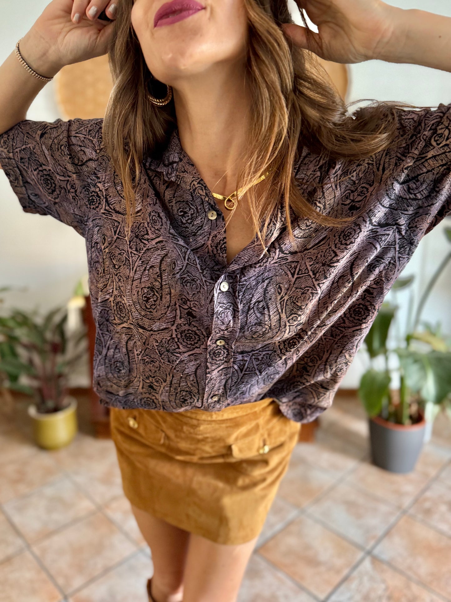 1970's vintage purple, tan and black abstract paisley print