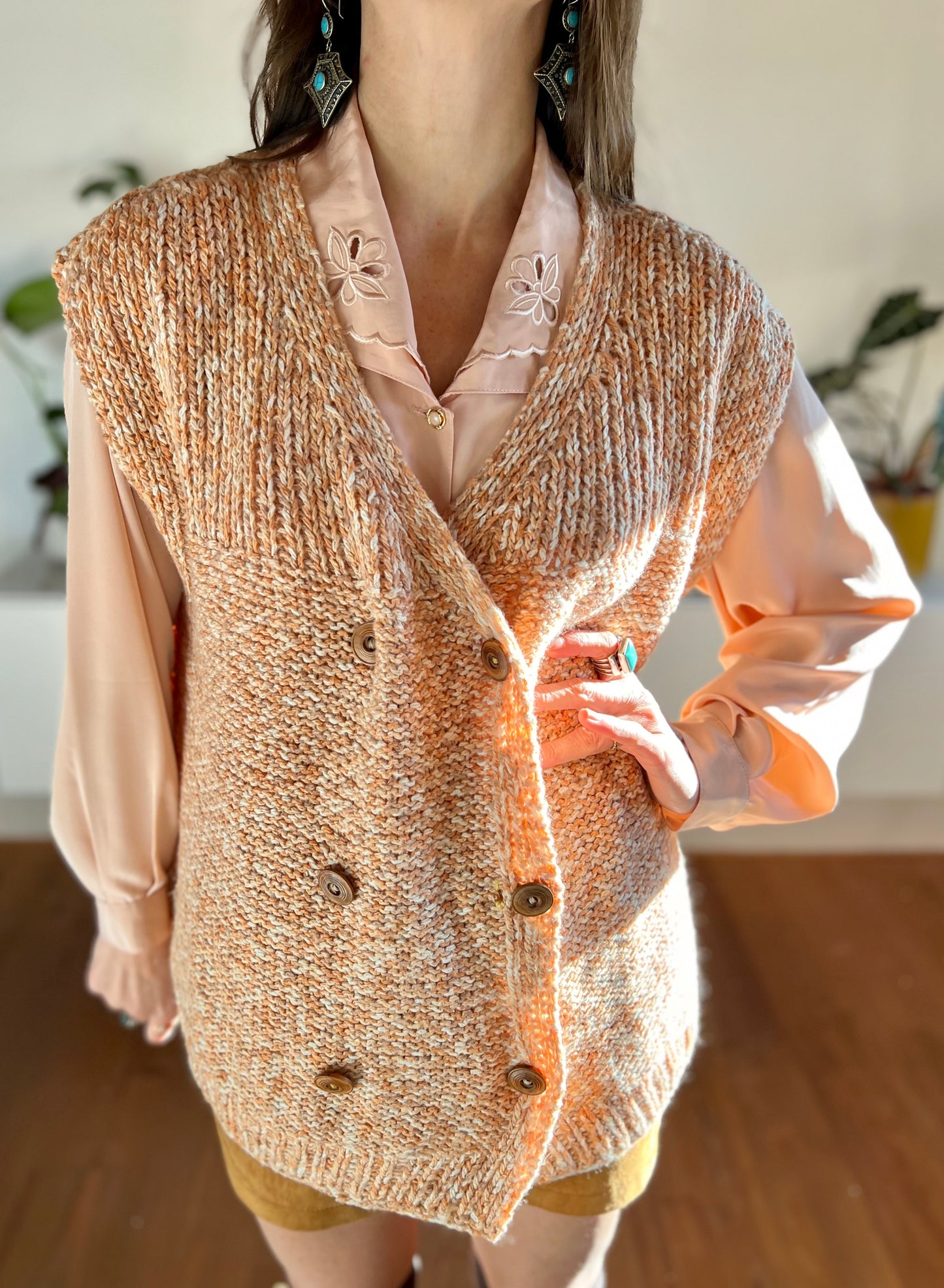 1970's vintage peach and cream oversize knit sweater vest