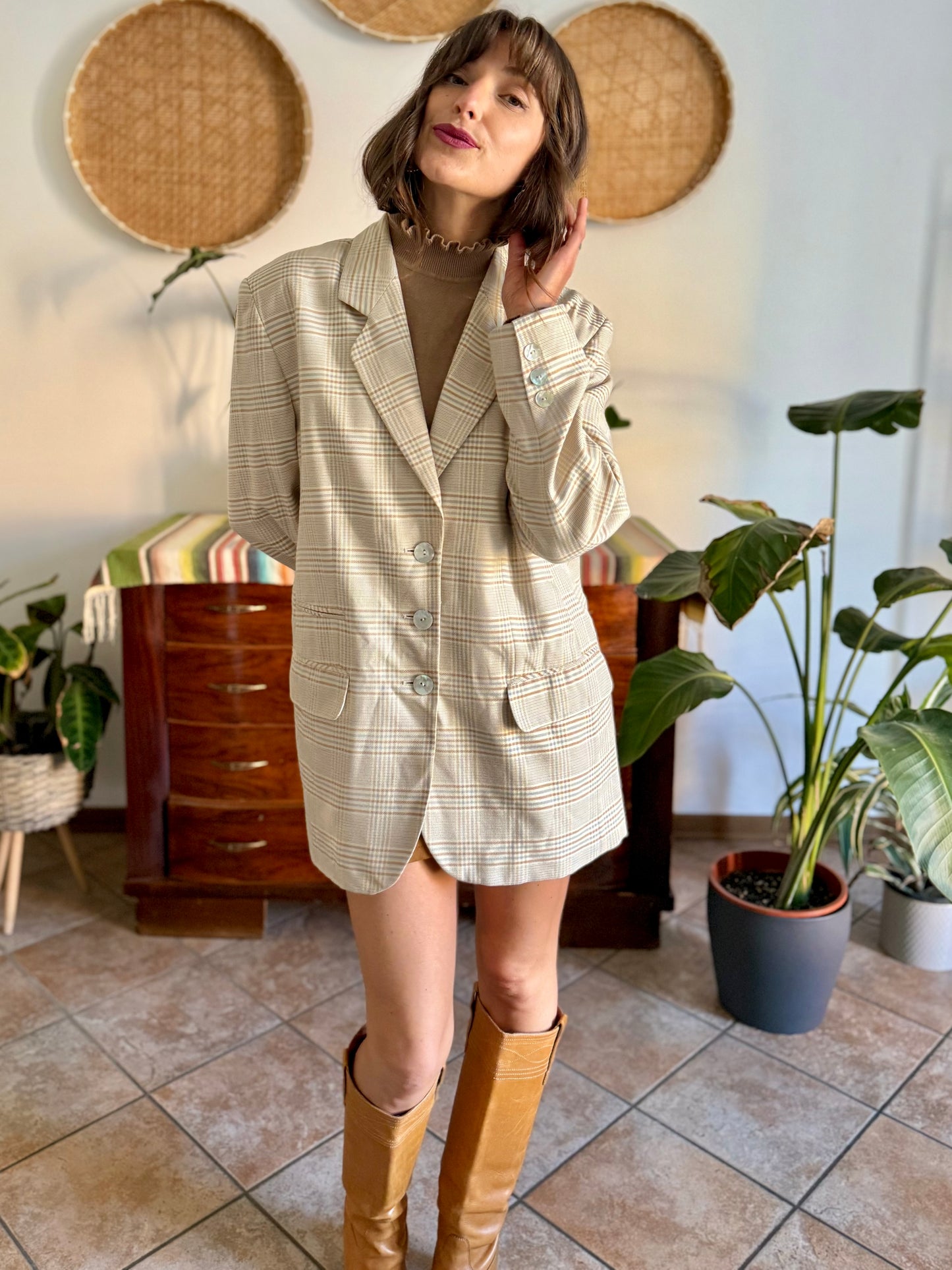 1970’s vintage wool cream, grey and tan plaid wool blazer with oversize mother of pearl buttons