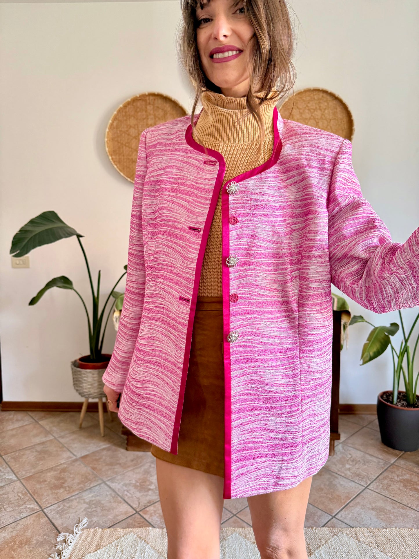 1980’s vintage fuchsia and cream textured woven jacket with rhinestones stone buttons