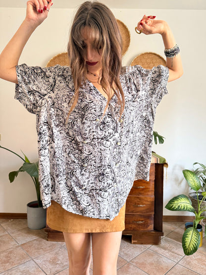 1970’s vintage black and light grey oversize paisley blouse