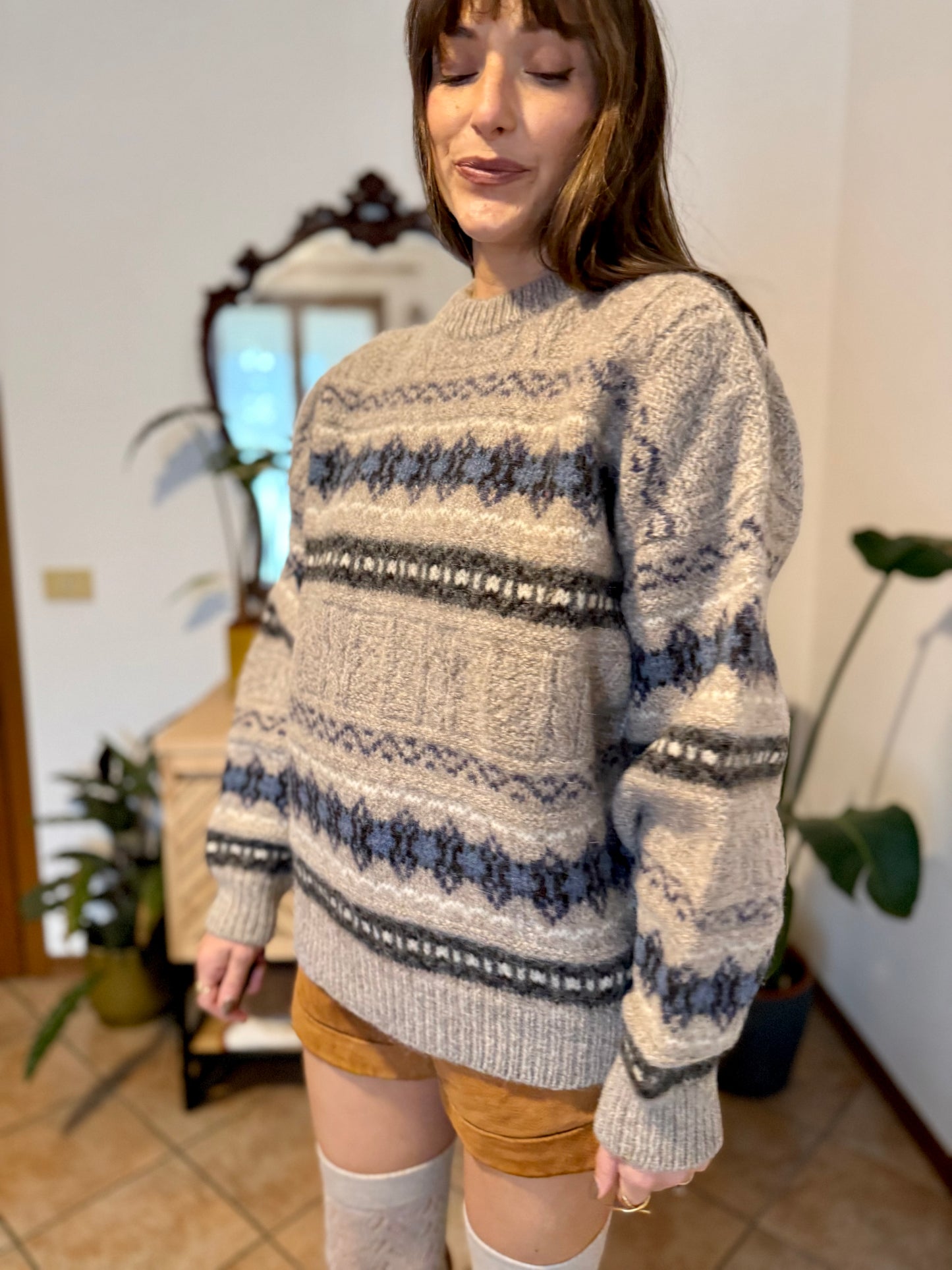 1990’s vintage thick knit alpaca and wool blend geometric pattern pullover
