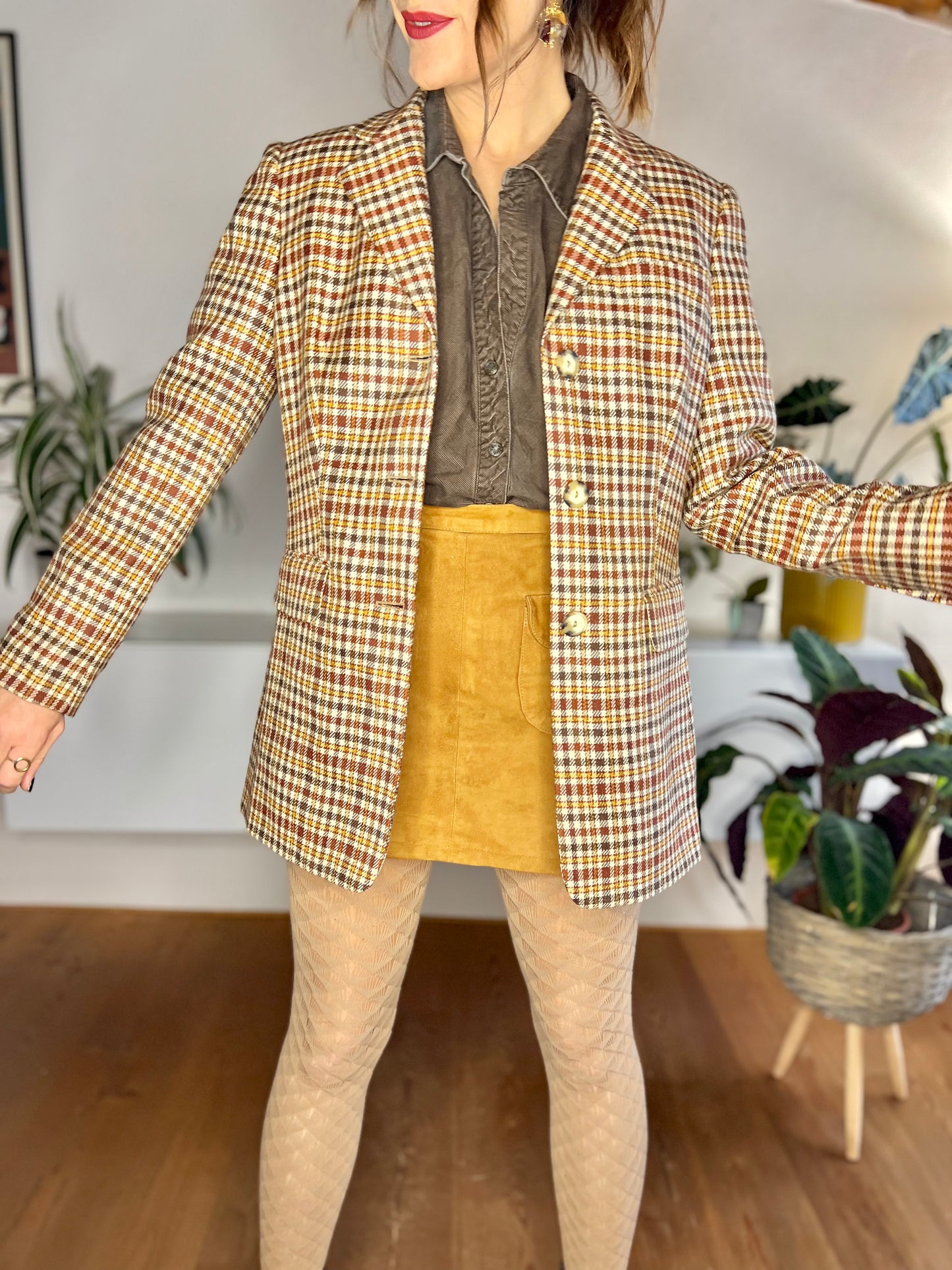 1970's vintage burgundy and brown oversize plaid wool blazer