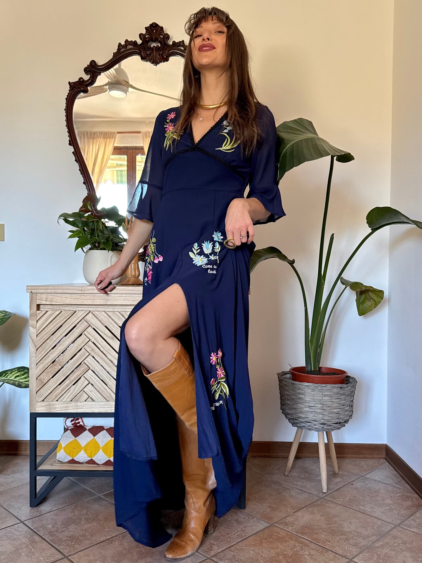 Y2k vintage navy blue belle sleeve maxi dress with floral embroidery