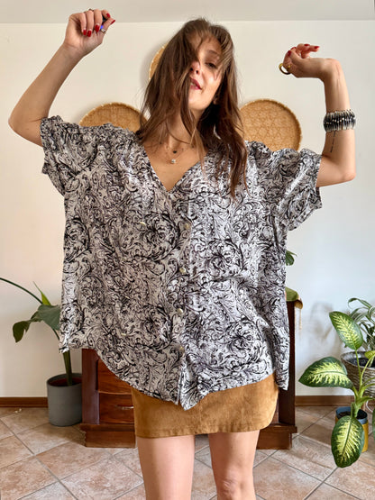 1970’s vintage black and light grey oversize paisley blouse