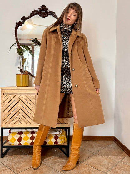 1970’s vintage tan wool overcoat with oversize button details