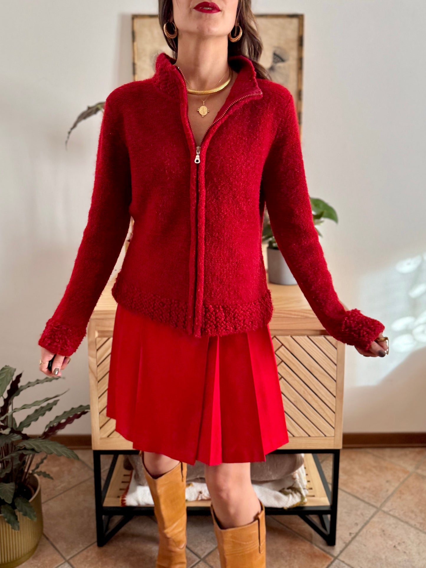 1990’s vintage textured cherry red knit zip up cardigan