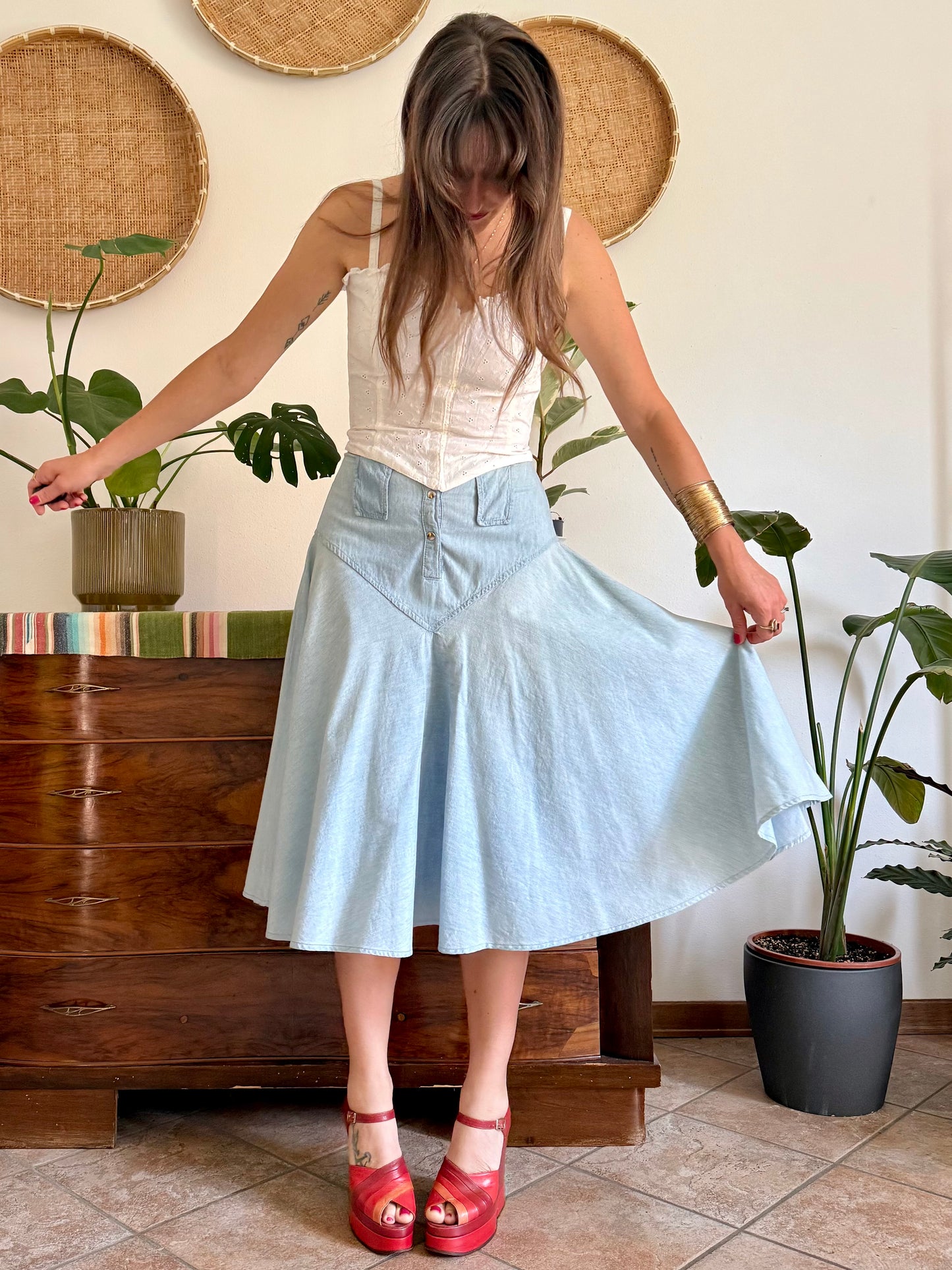 1970’s vintage light wash denim midi skirt