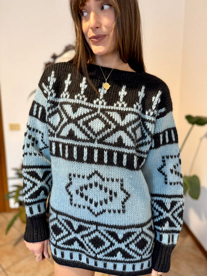 1970's vintage hand knit charcoal grey and light blue geometric pullover