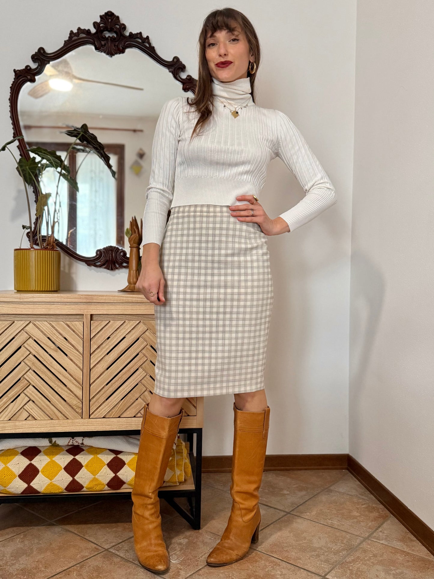 1970's vintage cream and light grey plaid wool midi skirt
