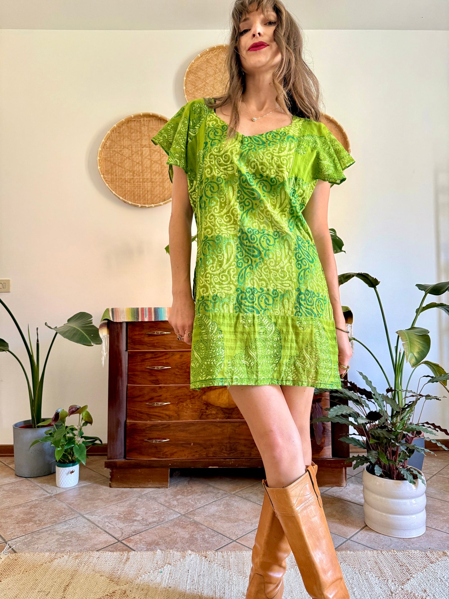 1970’s vintage mutitonal green hand block printed mini dress