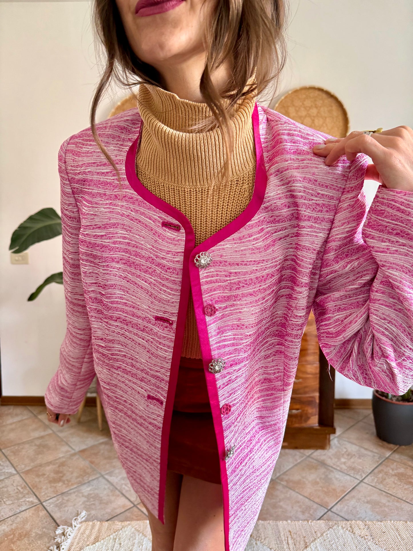 1980’s vintage fuchsia and cream textured woven jacket with rhinestones stone buttons