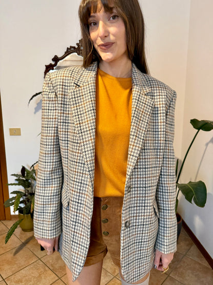 1970s vintage oversize cream, grey and tan houndstooth plaid wool blazer