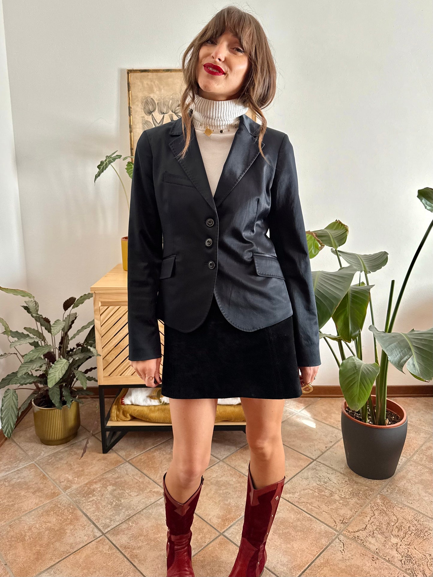 1990’s vintage black satin blazer with stitch detailing