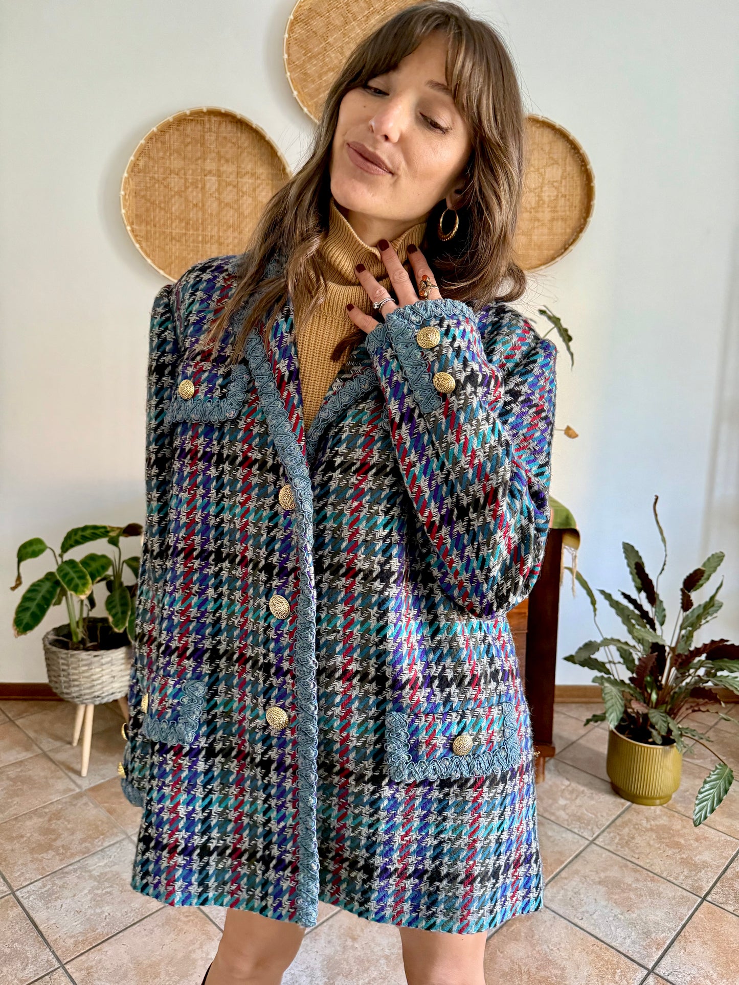 1970's vintage oversize wool blue, turquoise, and grey houndstooth plaid coat