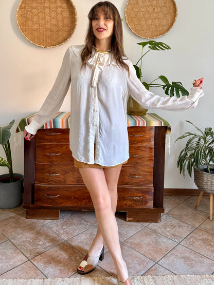 Y2K vintage cream silk blouse with ruffle collar and cuff details