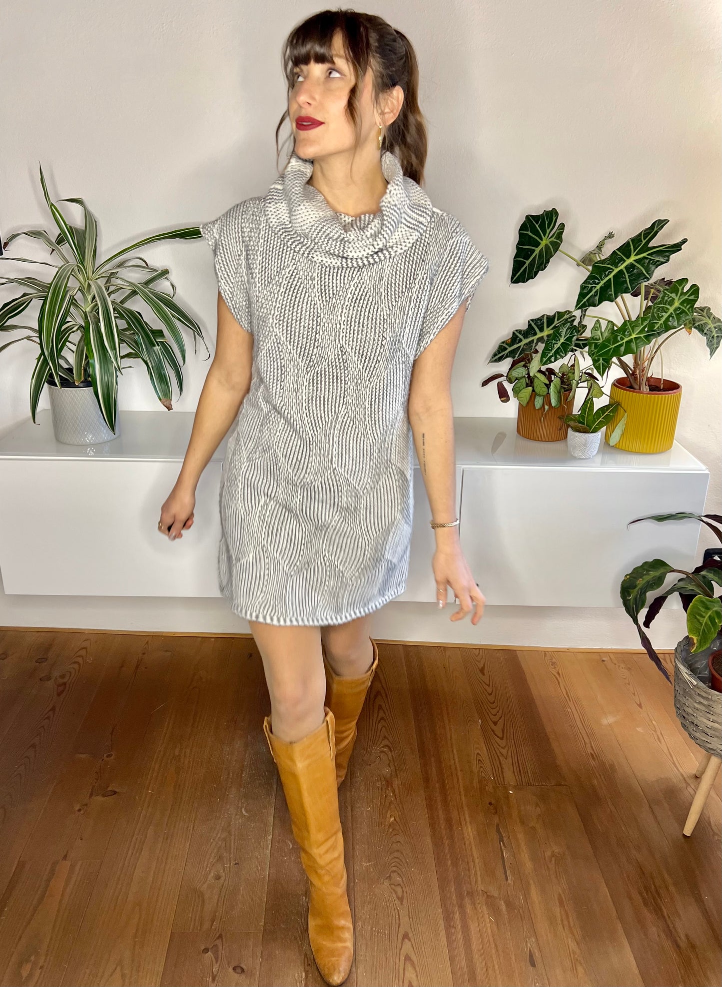 1990's vintage grey and white wool blend knit sweater dress