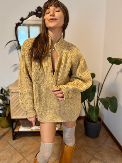 1970's vintage yellow thick knit wool pullover with grey flecks throughout