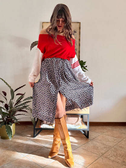 1970’s vintage navy blue and white silk blend midi skirt with hat print