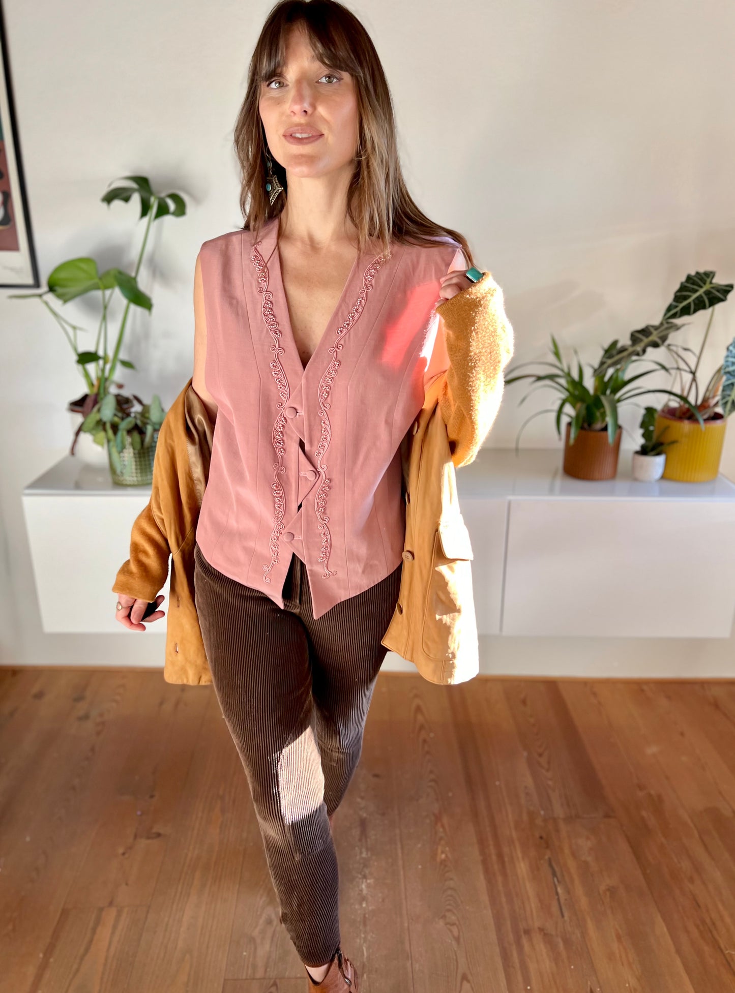 1970's vintage pink wool blend vest with embroidered and beaded design