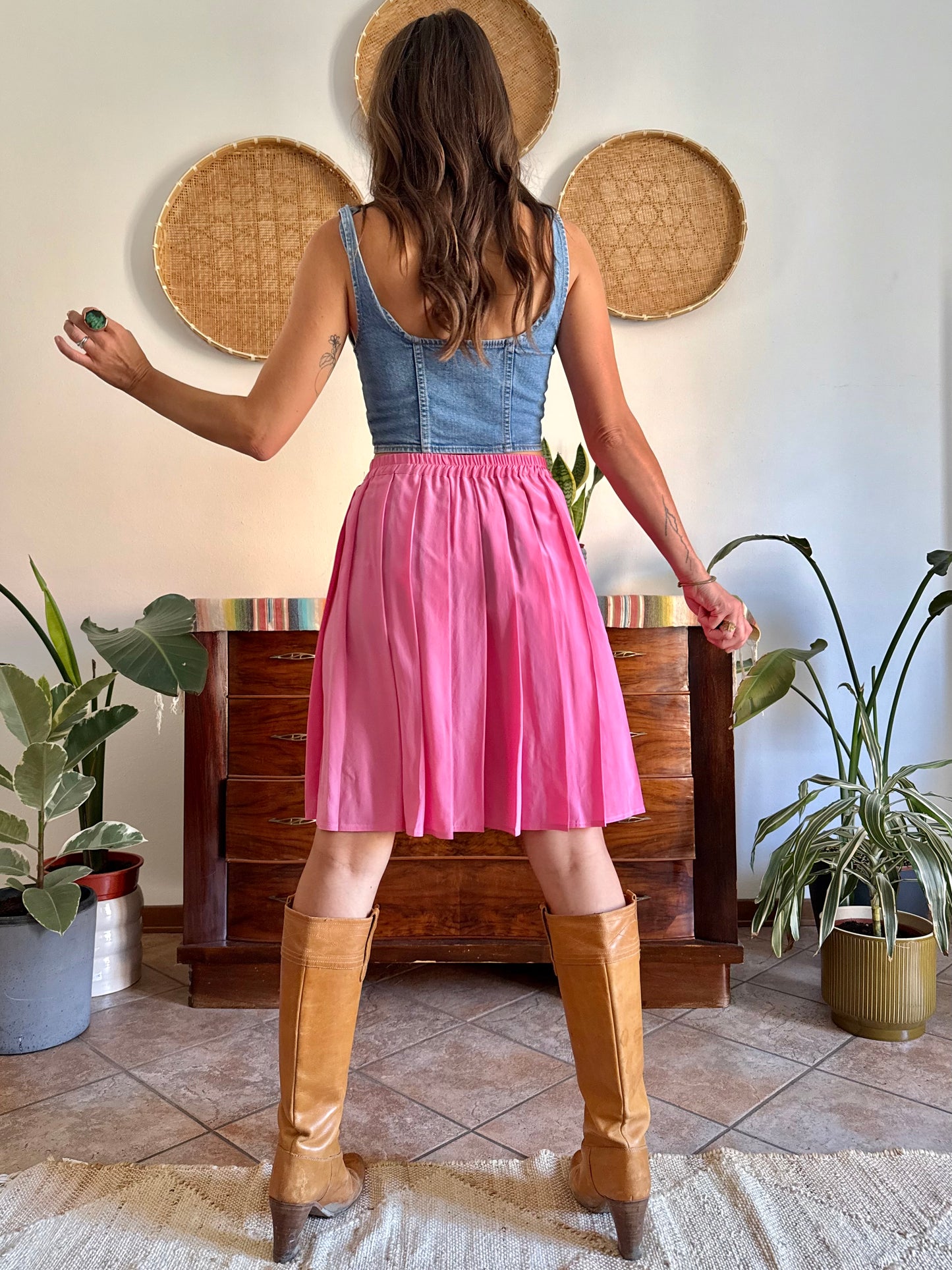 1970’s vintage pink silk pleated skirt