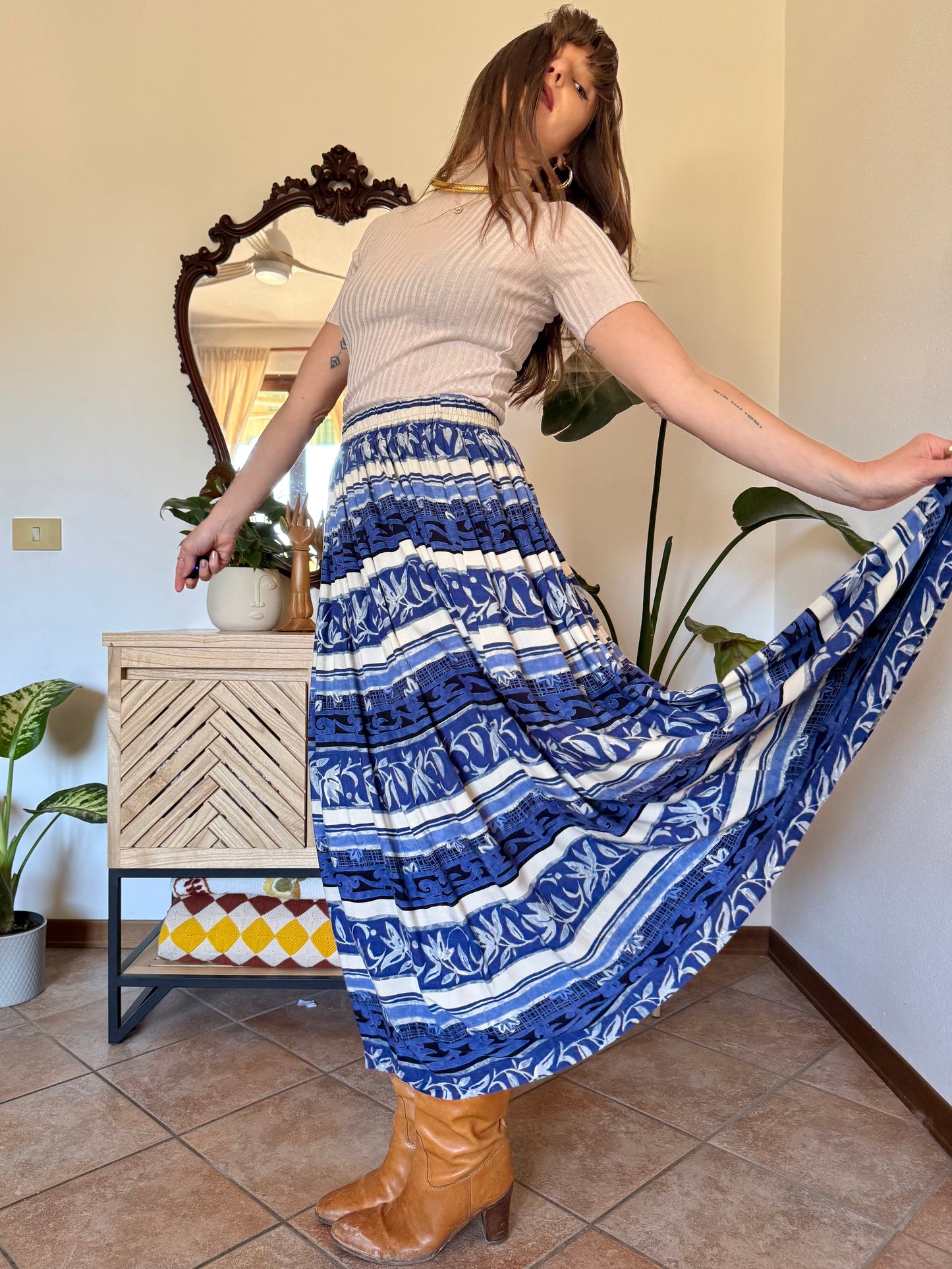 1990’s vintage blue and cream floral stripped maxi skirt