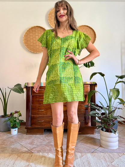 1970’s vintage mutitonal green hand block printed mini dress
