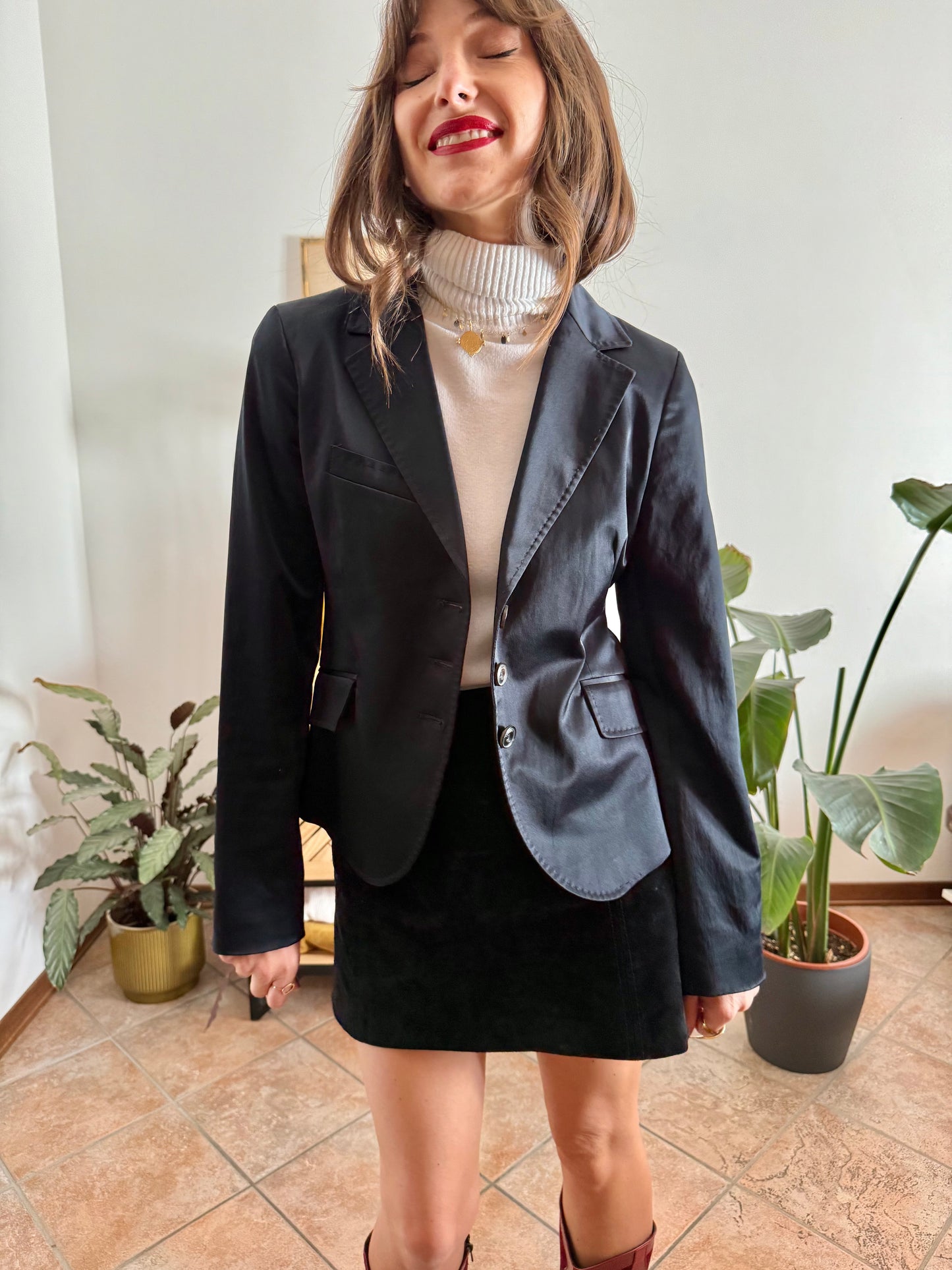 1990’s vintage black satin blazer with stitch detailing