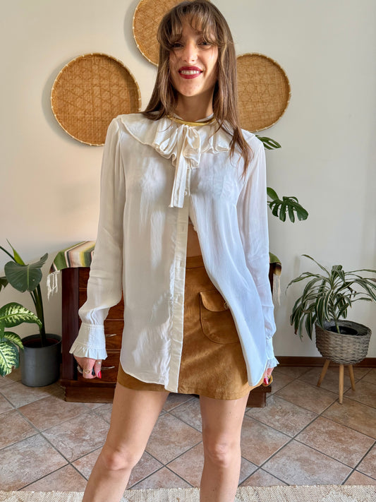 Y2K vintage cream silk blouse with ruffle collar and cuff details