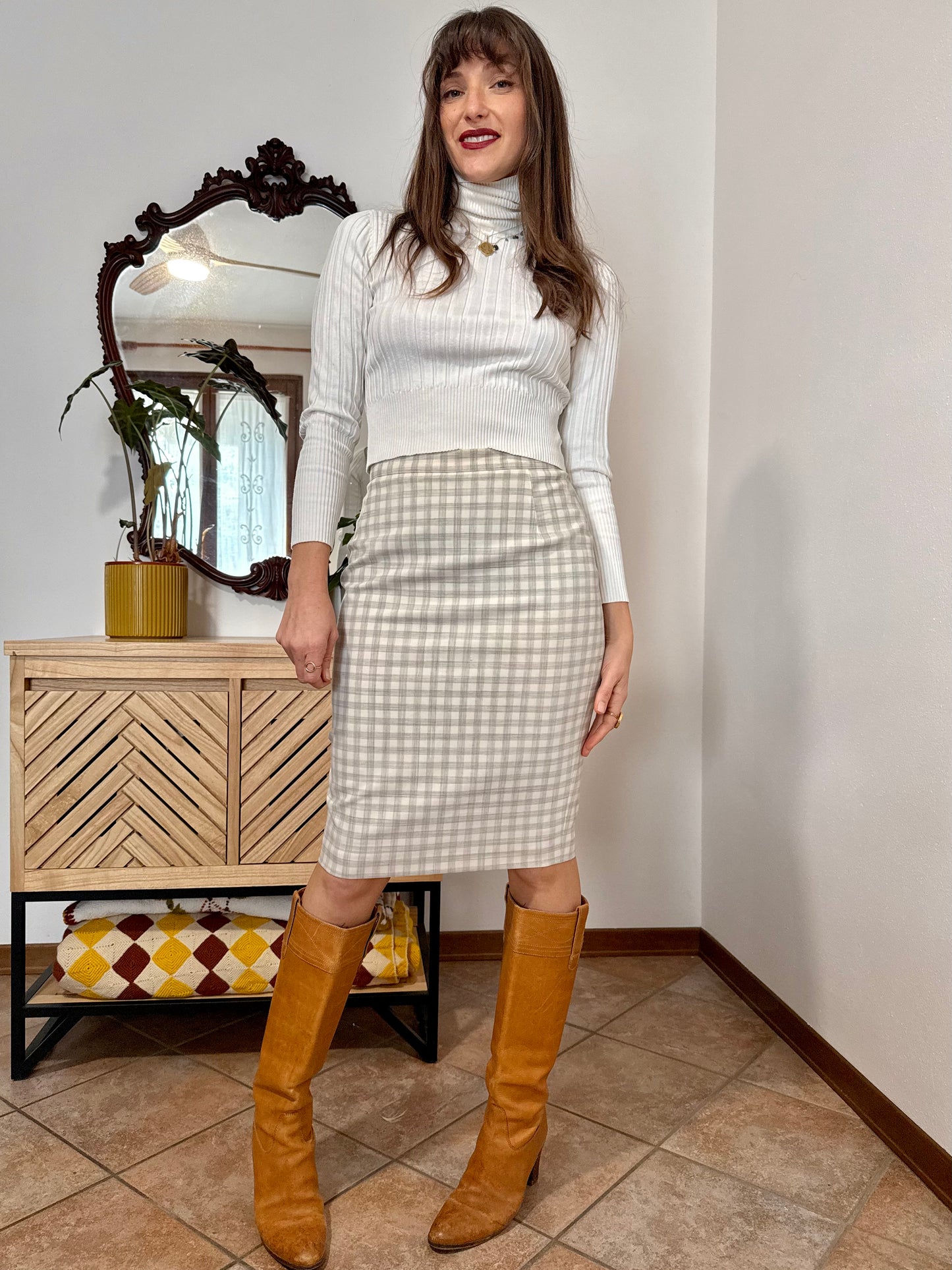 1970's vintage cream and light grey plaid wool midi skirt