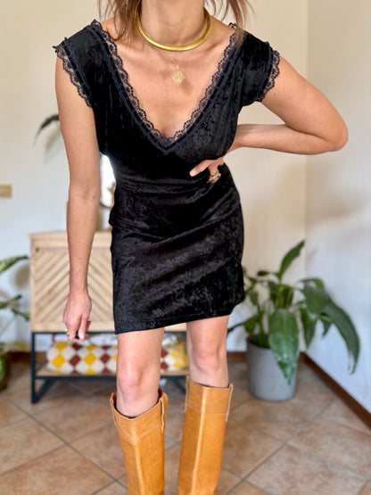 1990’s black velvet midi dress with lace trim