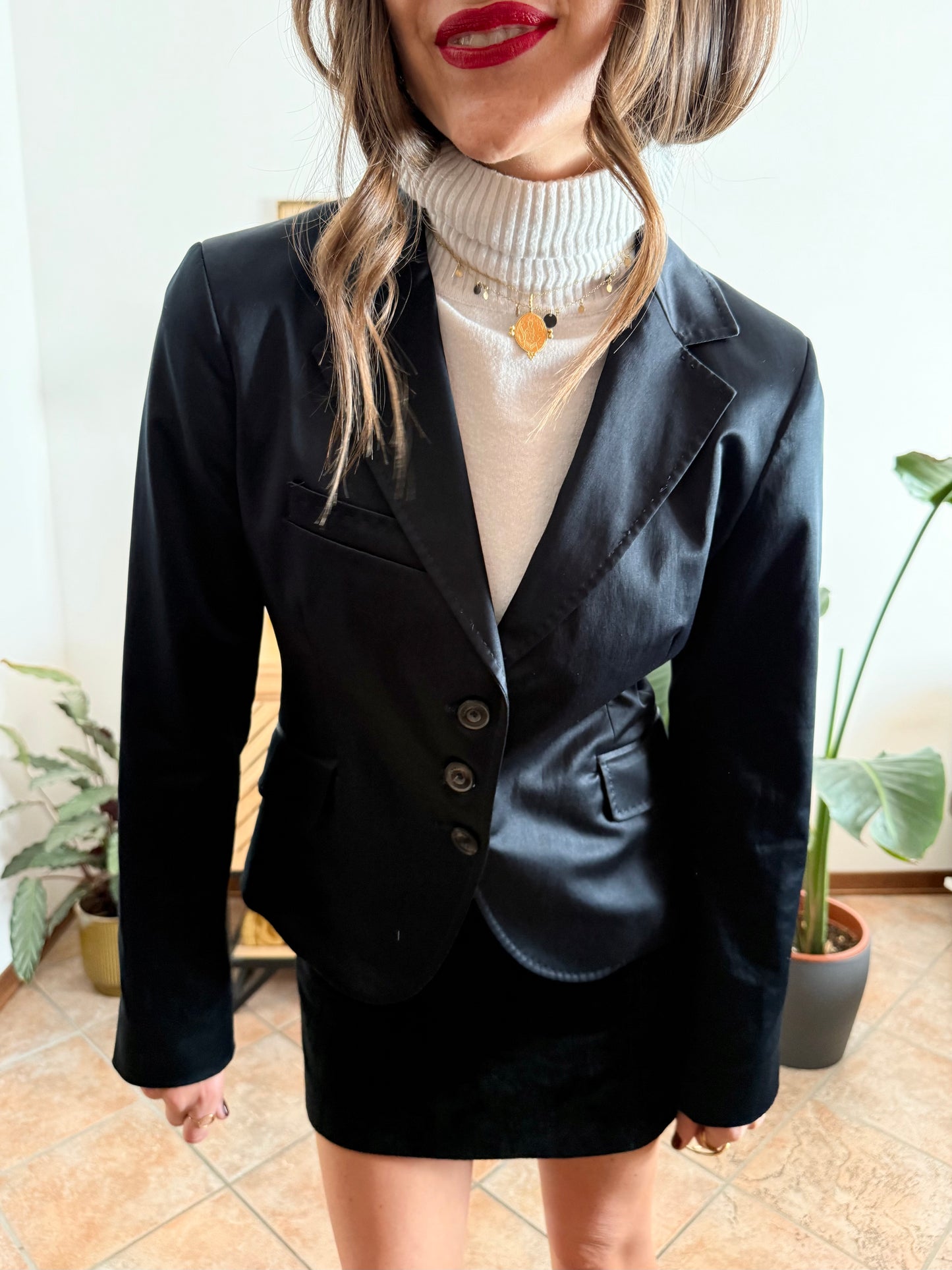 1990’s vintage black satin blazer with stitch detailing