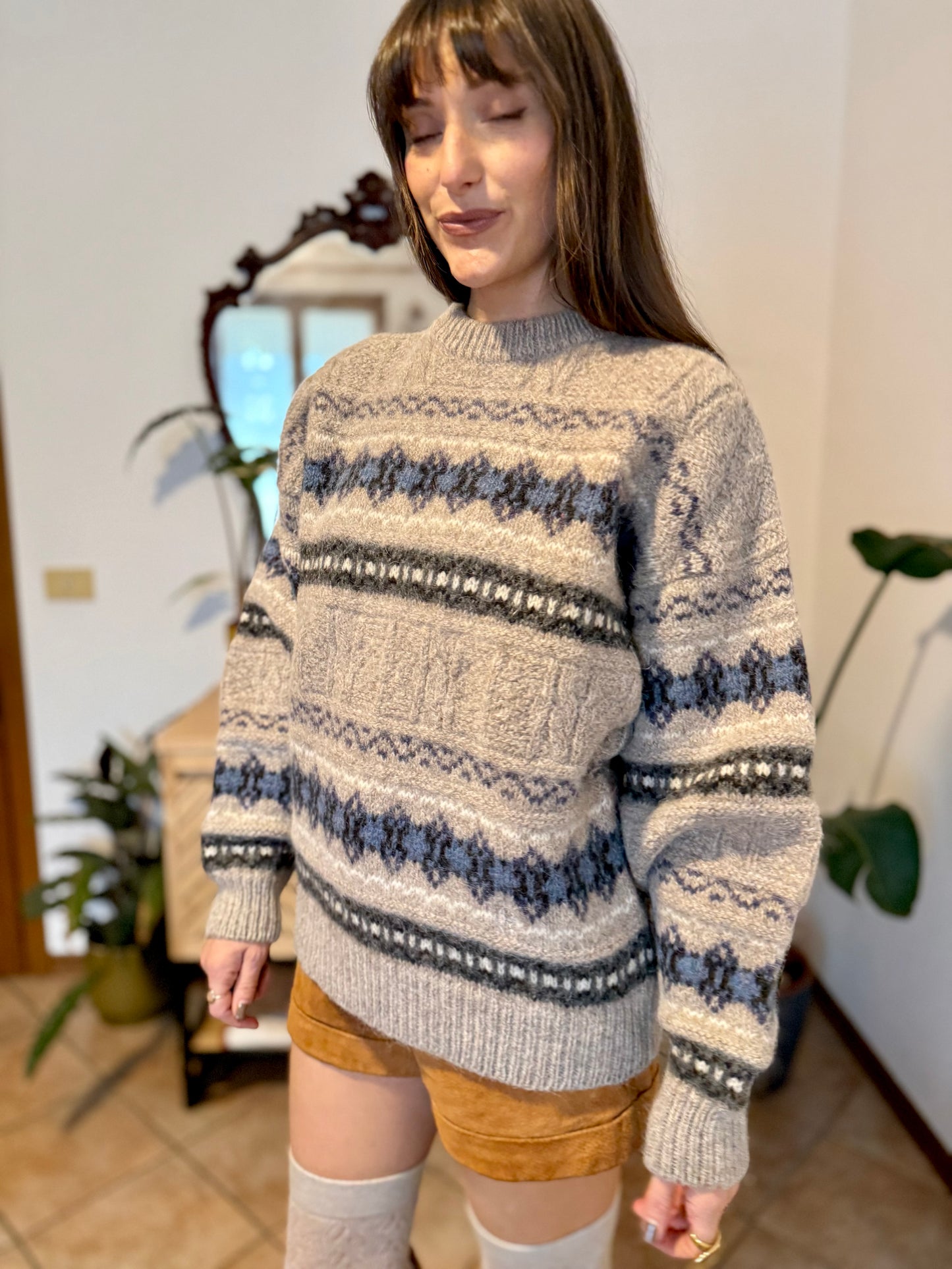 1990’s vintage thick knit alpaca and wool blend geometric pattern pullover