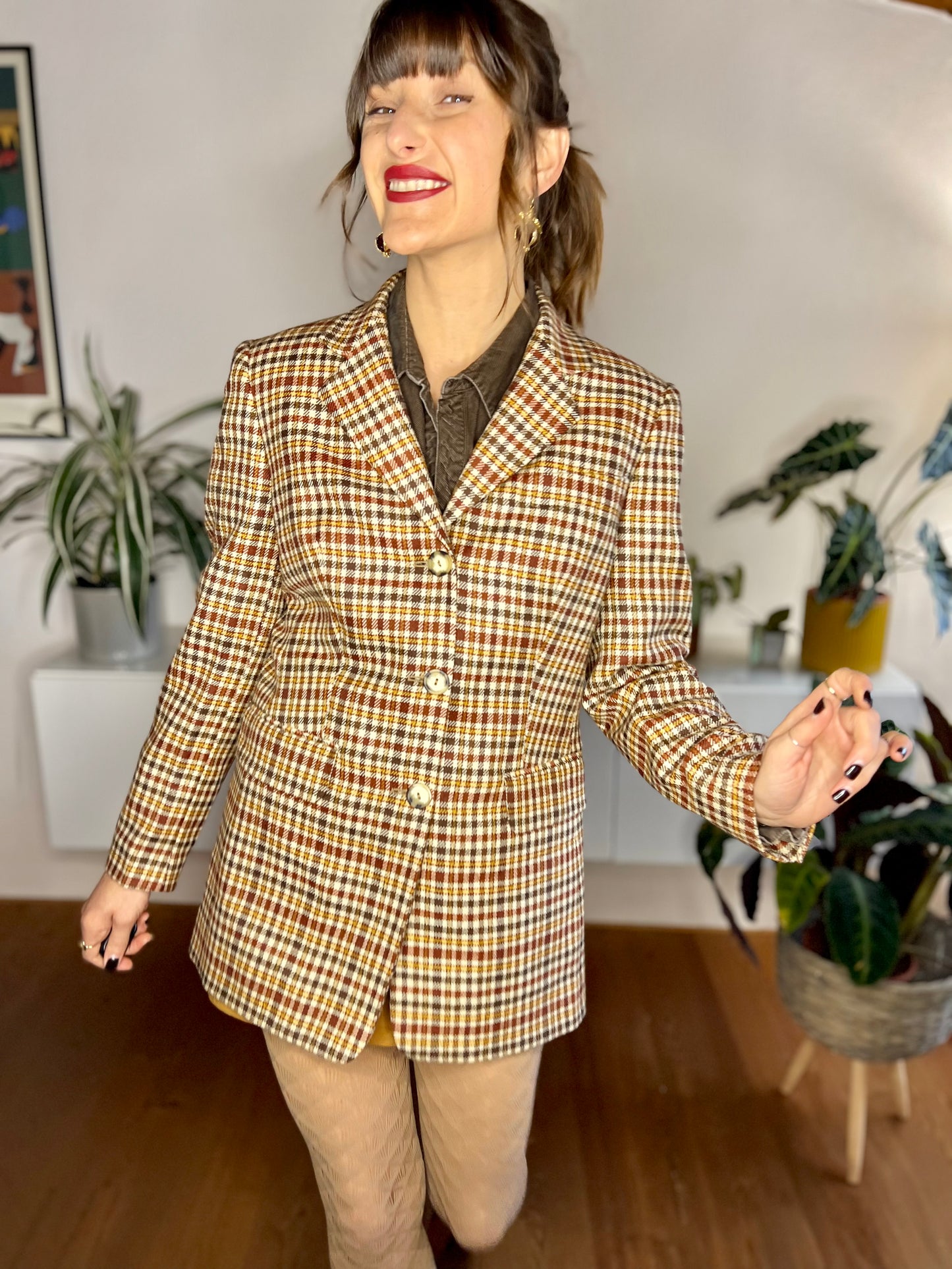 1970's vintage burgundy and brown oversize plaid wool blazer