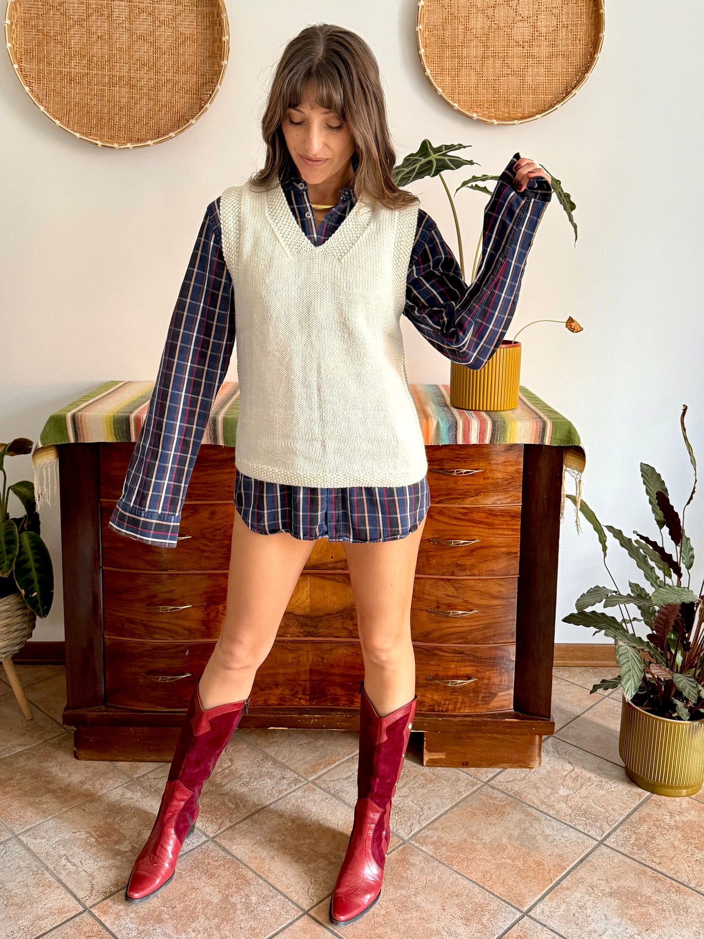 1970's vintage white and grey hand knit wool vest