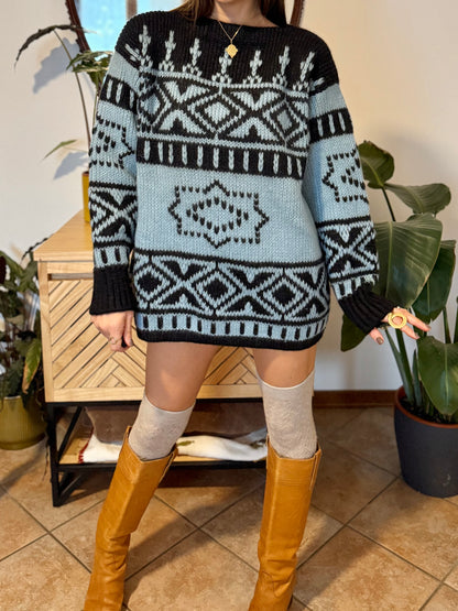 1970's vintage hand knit charcoal grey and light blue geometric pullover