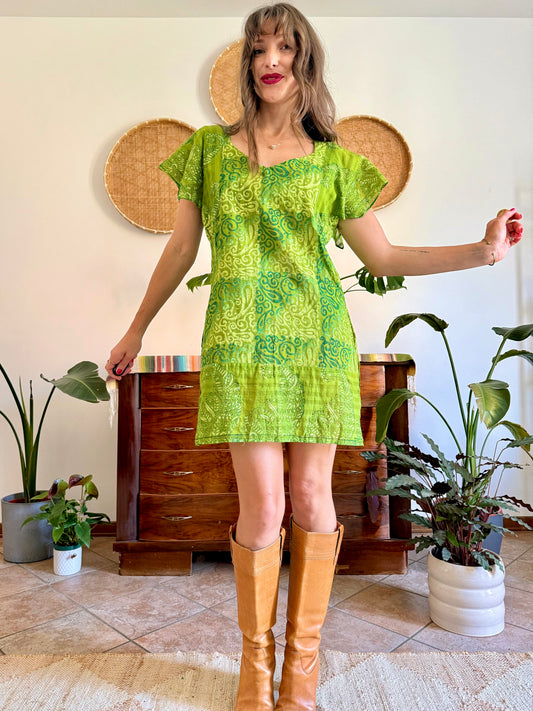1970’s vintage mutitonal green hand block printed mini dress