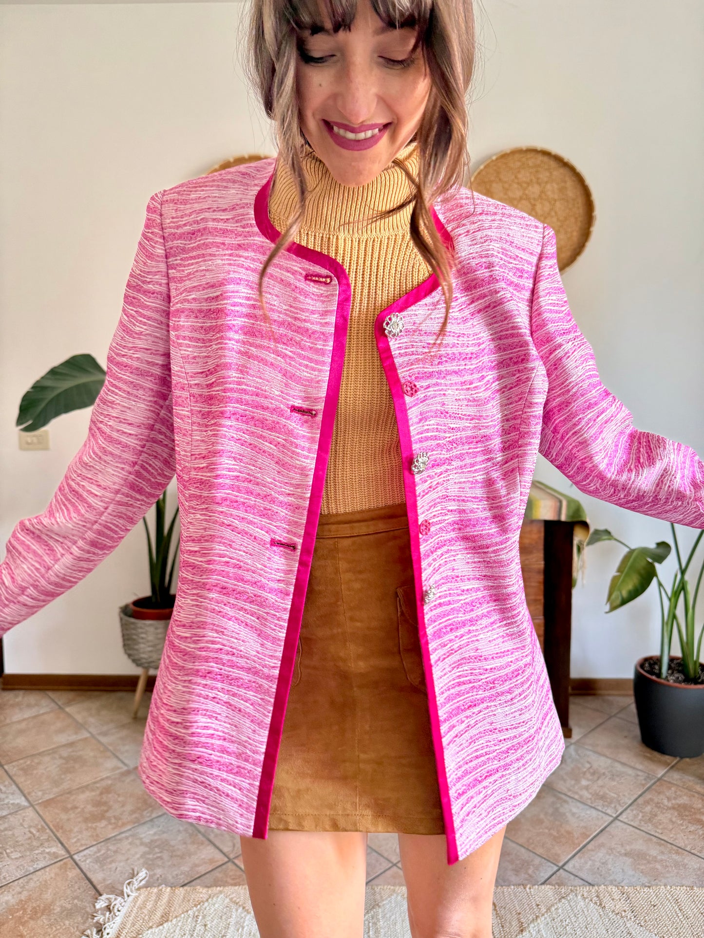 1980’s vintage fuchsia and cream textured woven jacket with rhinestones stone buttons