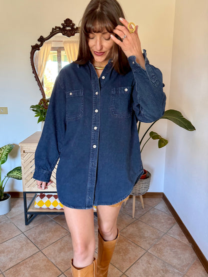 1990’s vintage thick dark denim shirt with metallic buttons