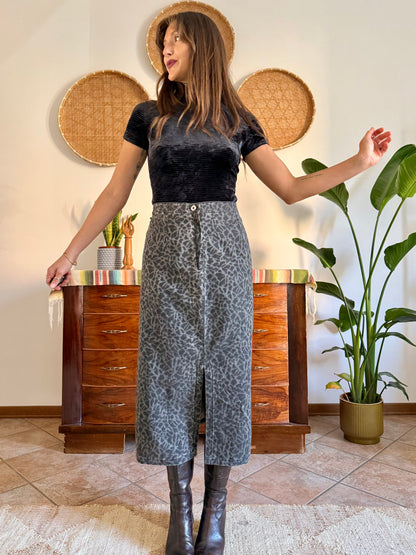 1970’s vintage dark grey animal print denim midi skirt