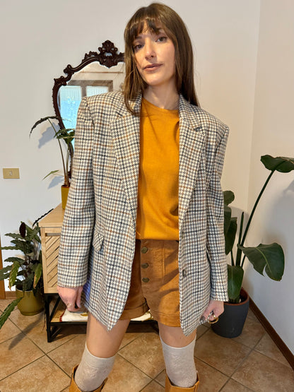 1970s vintage oversize cream, grey and tan houndstooth plaid wool blazer
