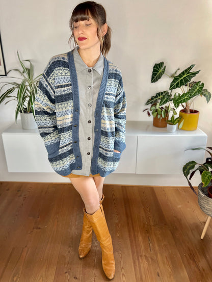 1970's vintage oversize blue and cream stripe cardigan