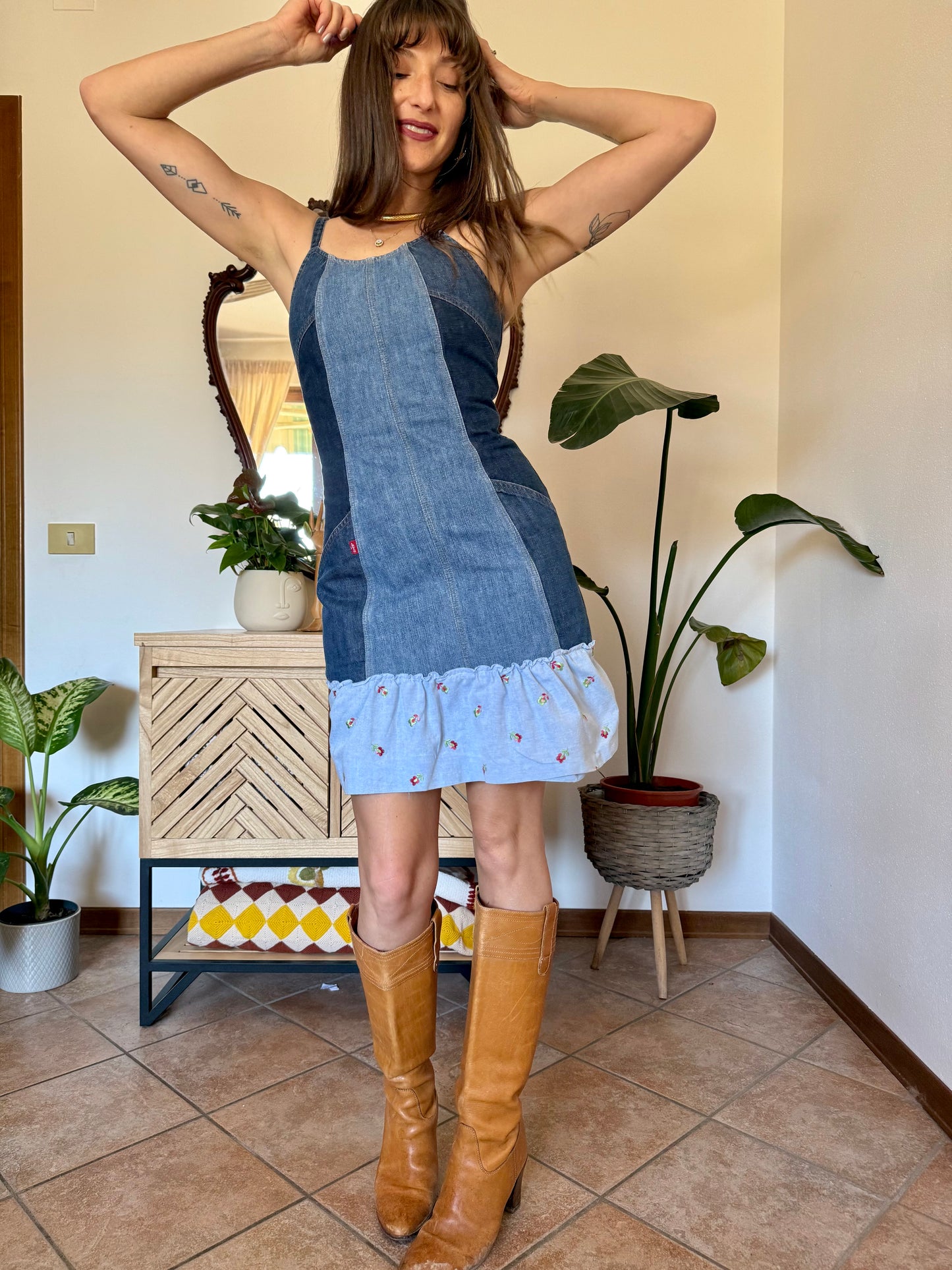 Y2k vintage denim Levi's mini dress with floral embroidery ruffle trim