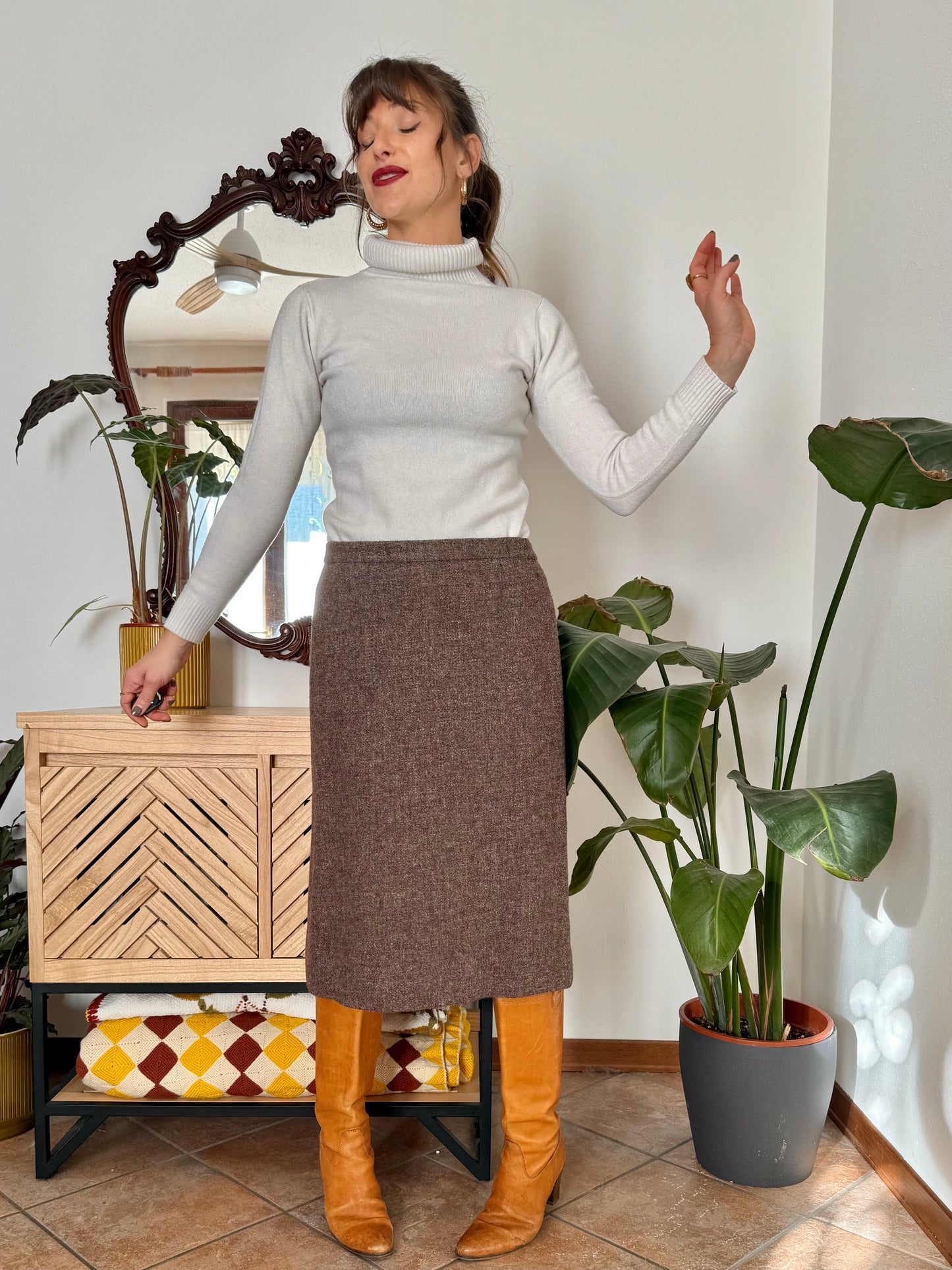 1960’s vintage mauve tweed wool midi skirt