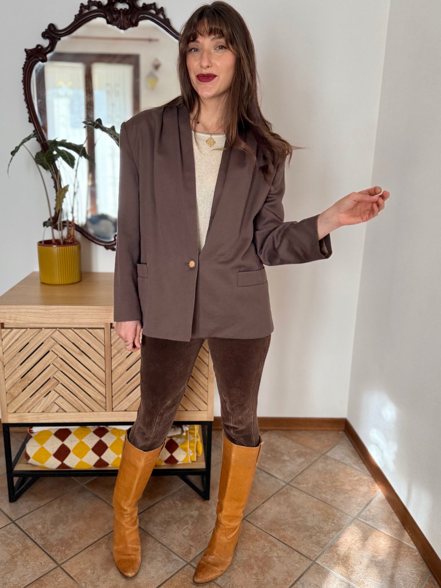 1970's vintage dark khaki brown oversize blazer with pleated shoulder details