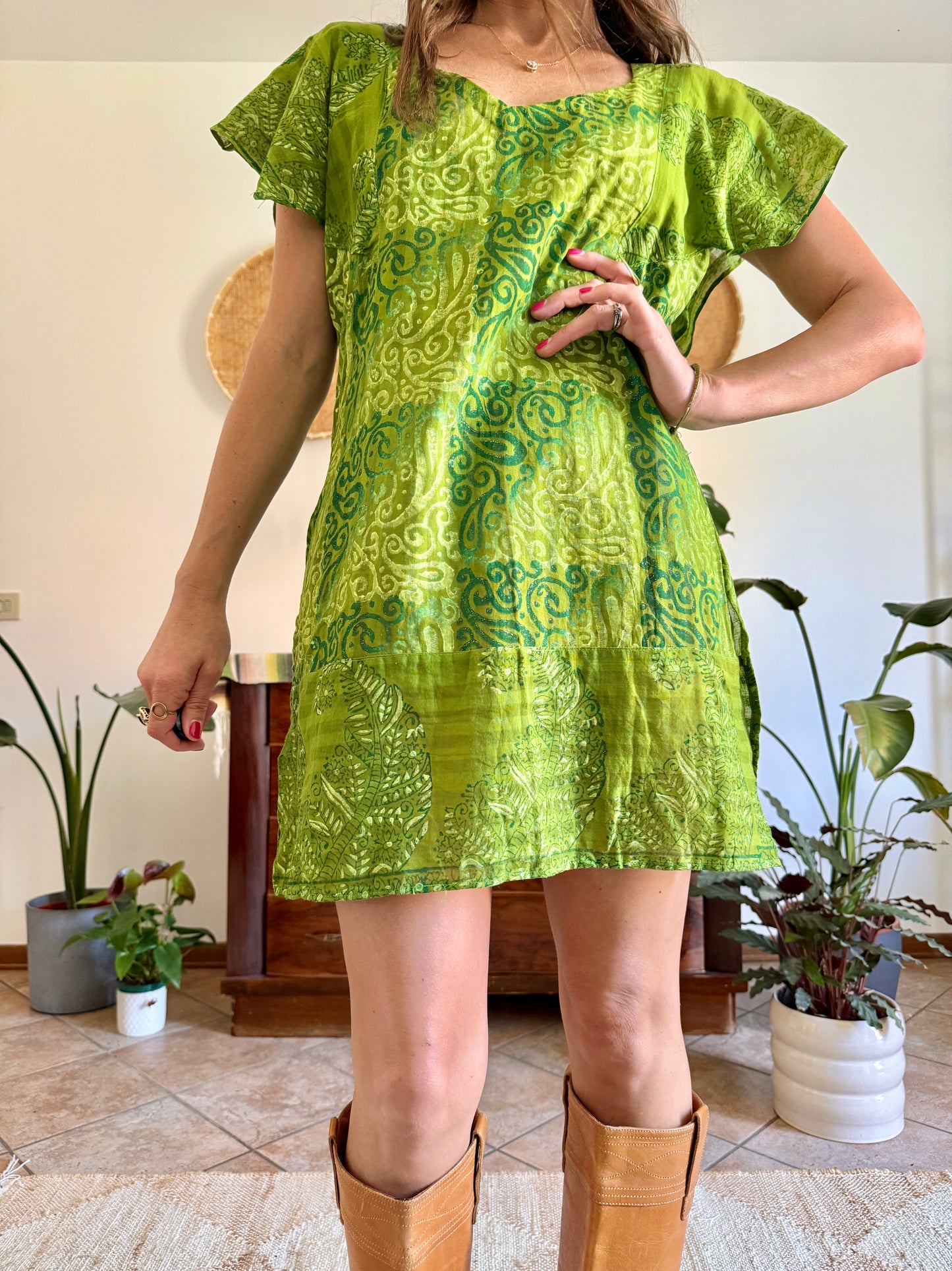 1970’s vintage mutitonal green hand block printed mini dress