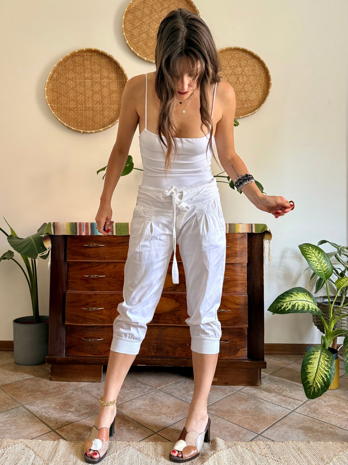 Y2K vintage white cotton low waisted capri pants