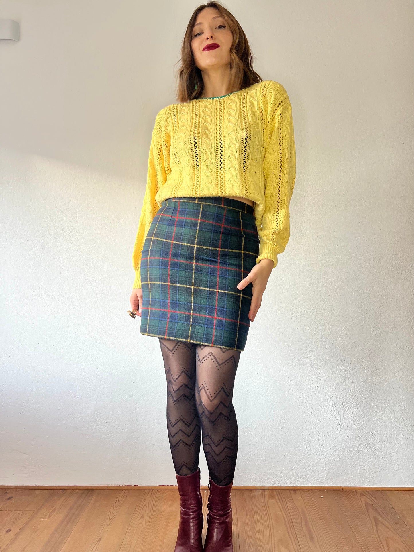 1970's vintage multicolor plaid wool mini skirt