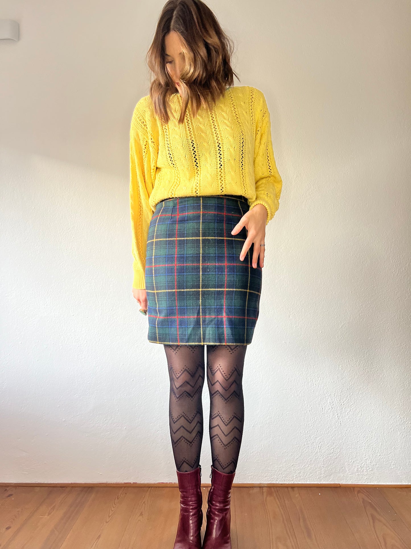 1970's vintage multicolor plaid wool mini skirt